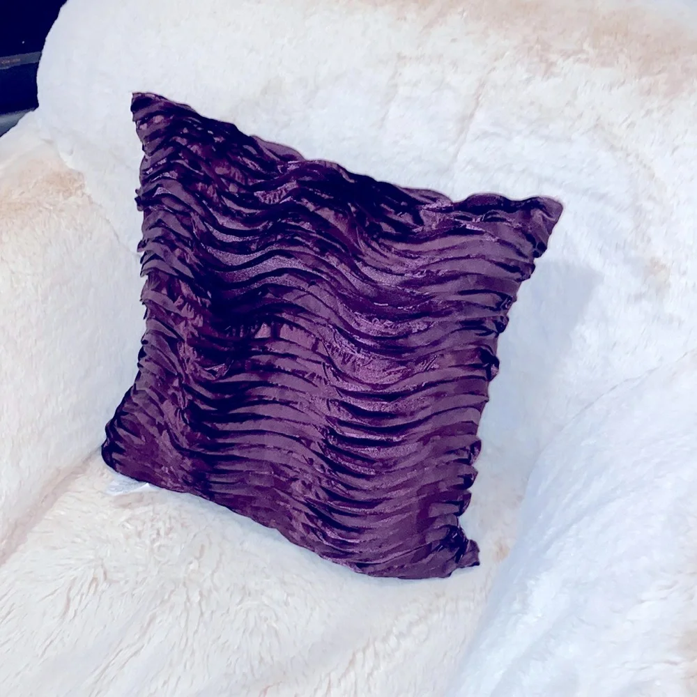 Wave Satin Throw Pillow Feather Filled Microsuede Solid Color Decorative‎ Throw